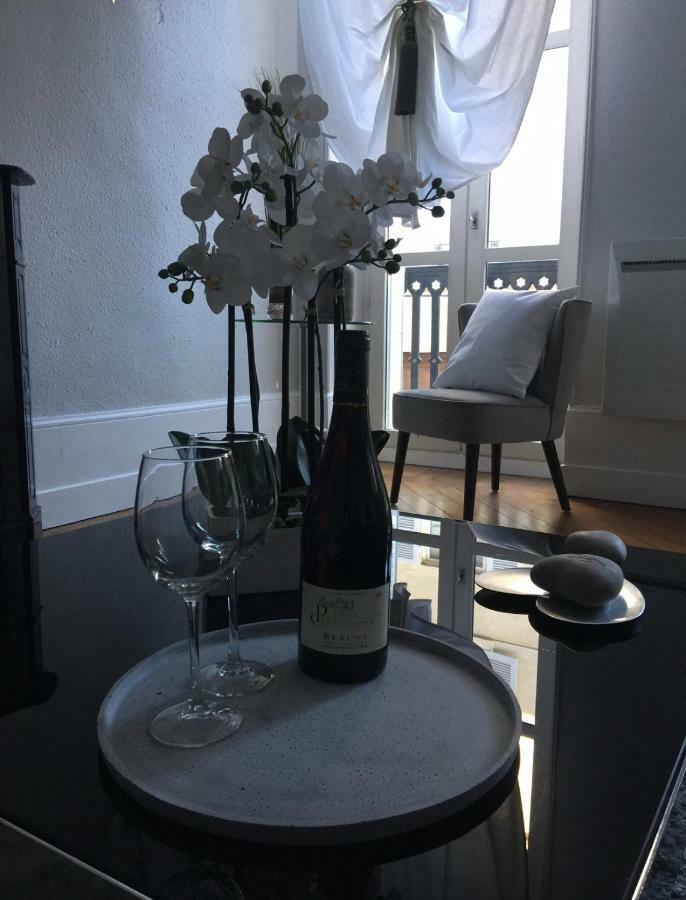 Le Doux Rendez-Vous Apartment โบน ภายนอก รูปภาพ