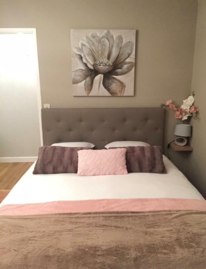 Le Doux Rendez-Vous Apartment โบน ภายนอก รูปภาพ